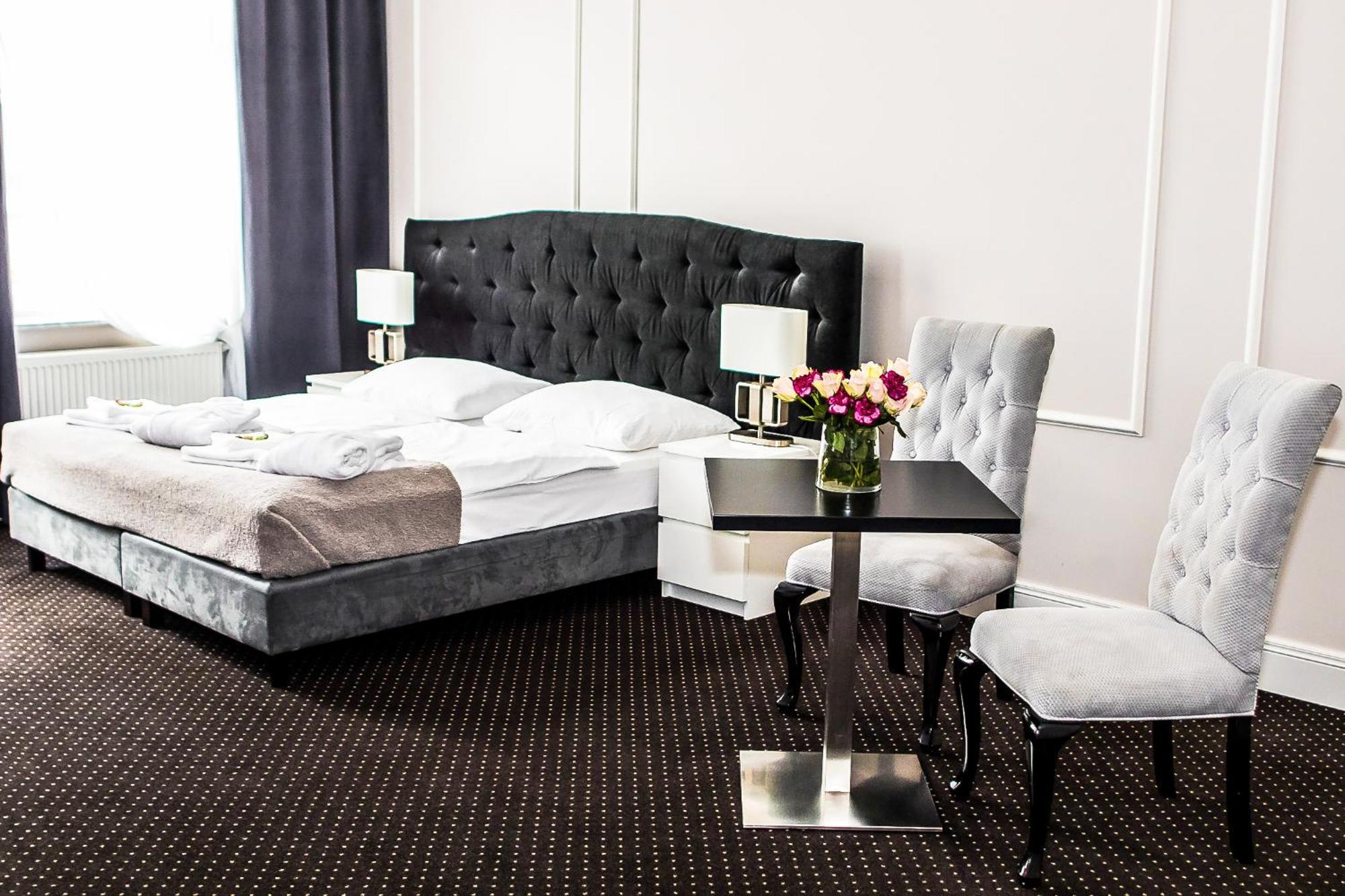 Aparthotel Platinum Apartamenty イノブロツワフ エクステリア 写真