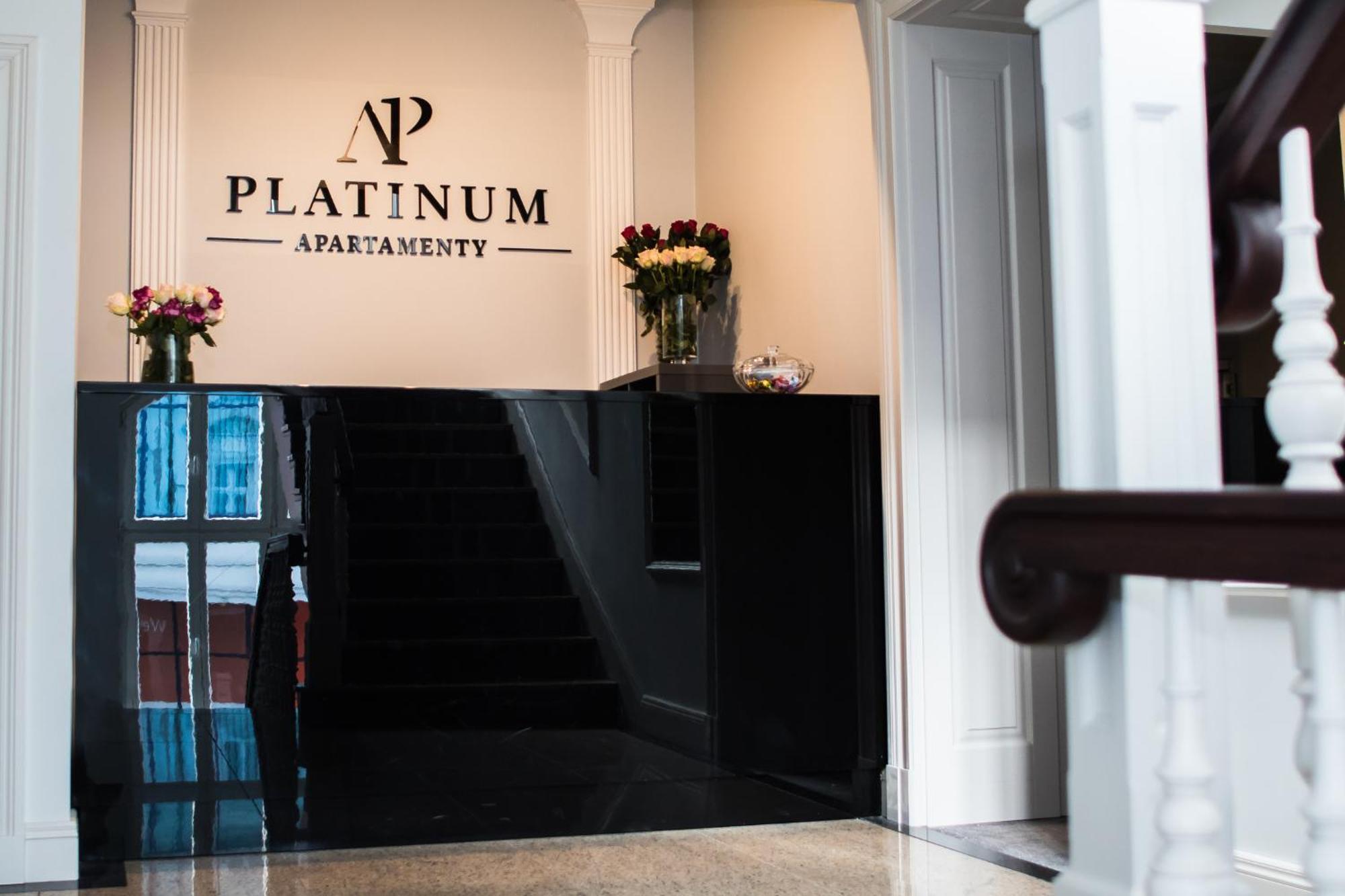 Aparthotel Platinum Apartamenty イノブロツワフ エクステリア 写真
