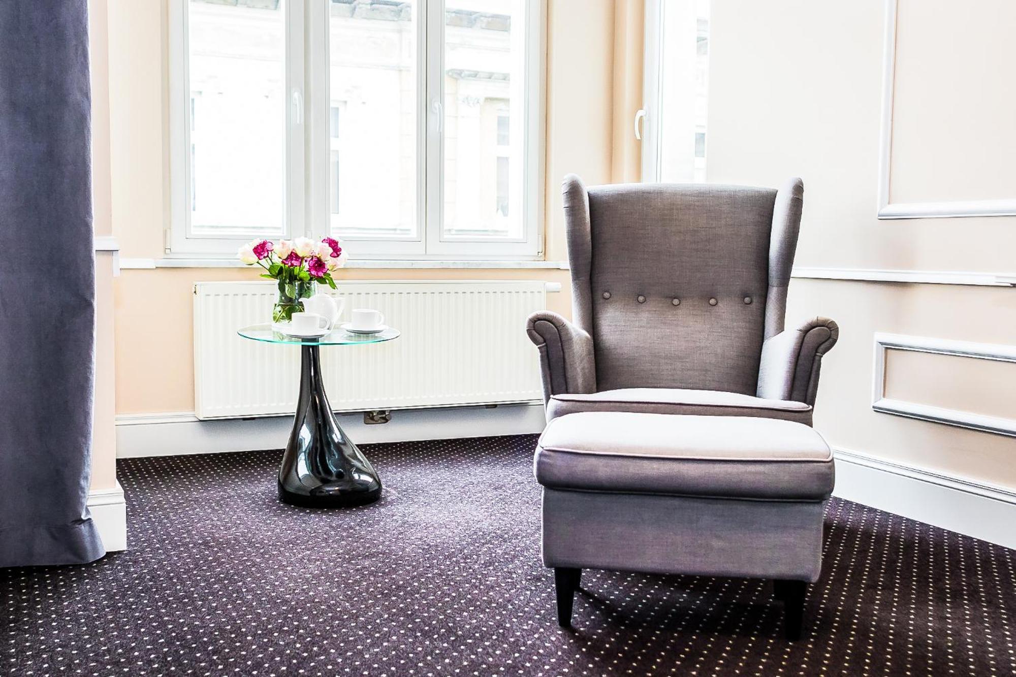 Aparthotel Platinum Apartamenty イノブロツワフ エクステリア 写真