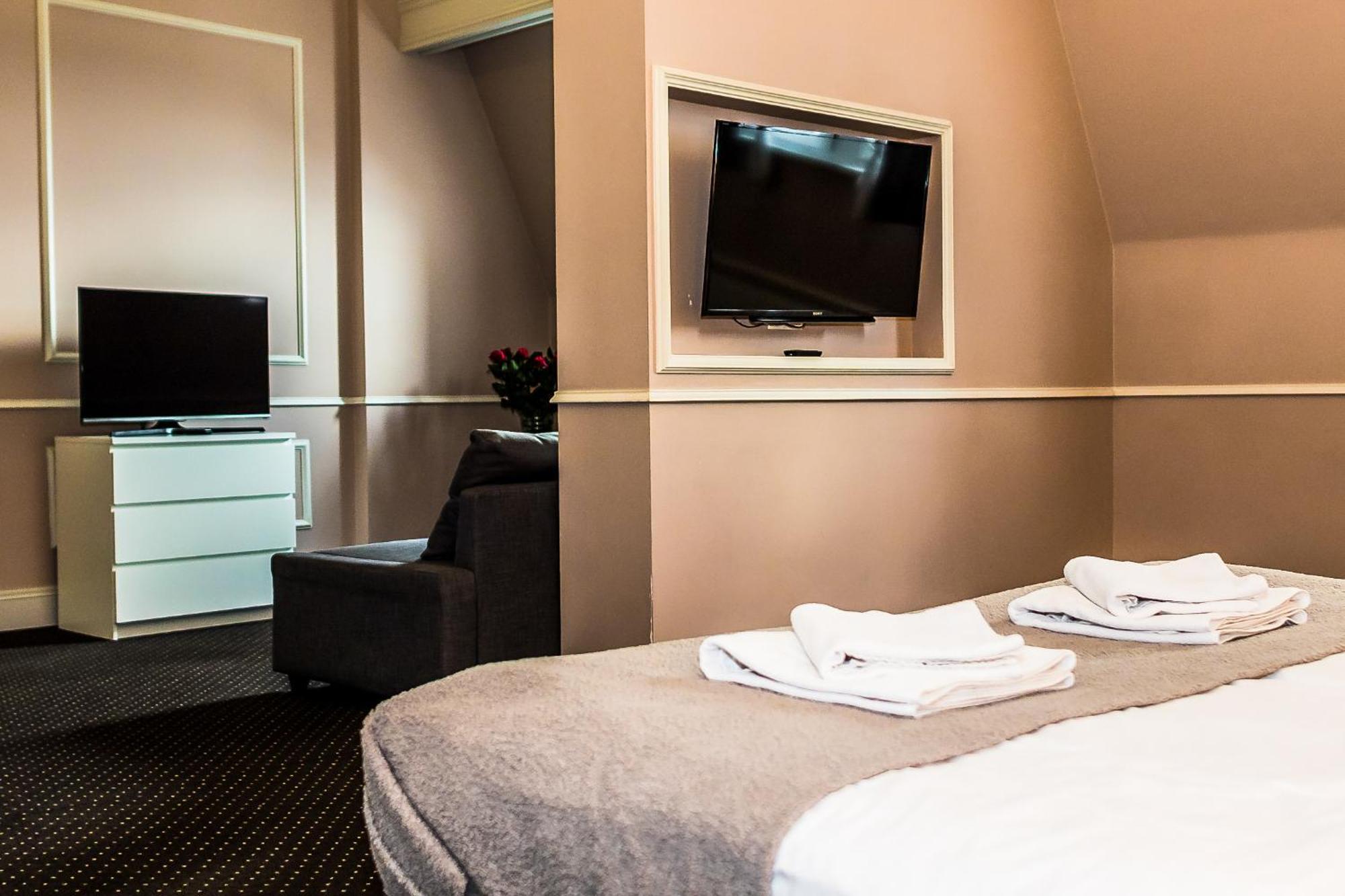 Aparthotel Platinum Apartamenty イノブロツワフ エクステリア 写真