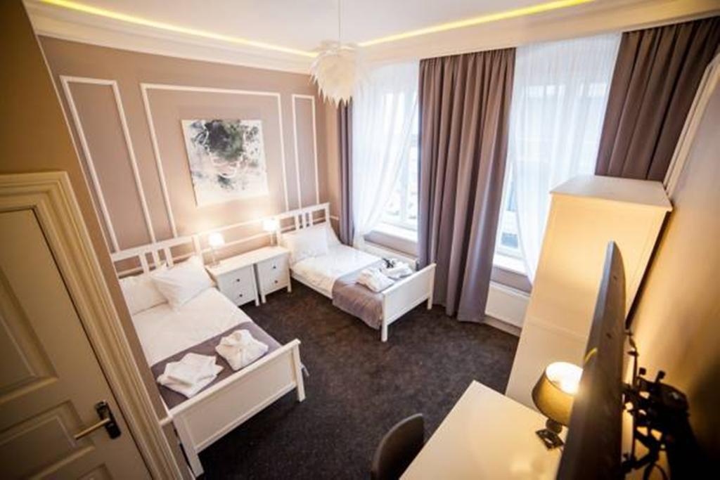 Aparthotel Platinum Apartamenty イノブロツワフ エクステリア 写真