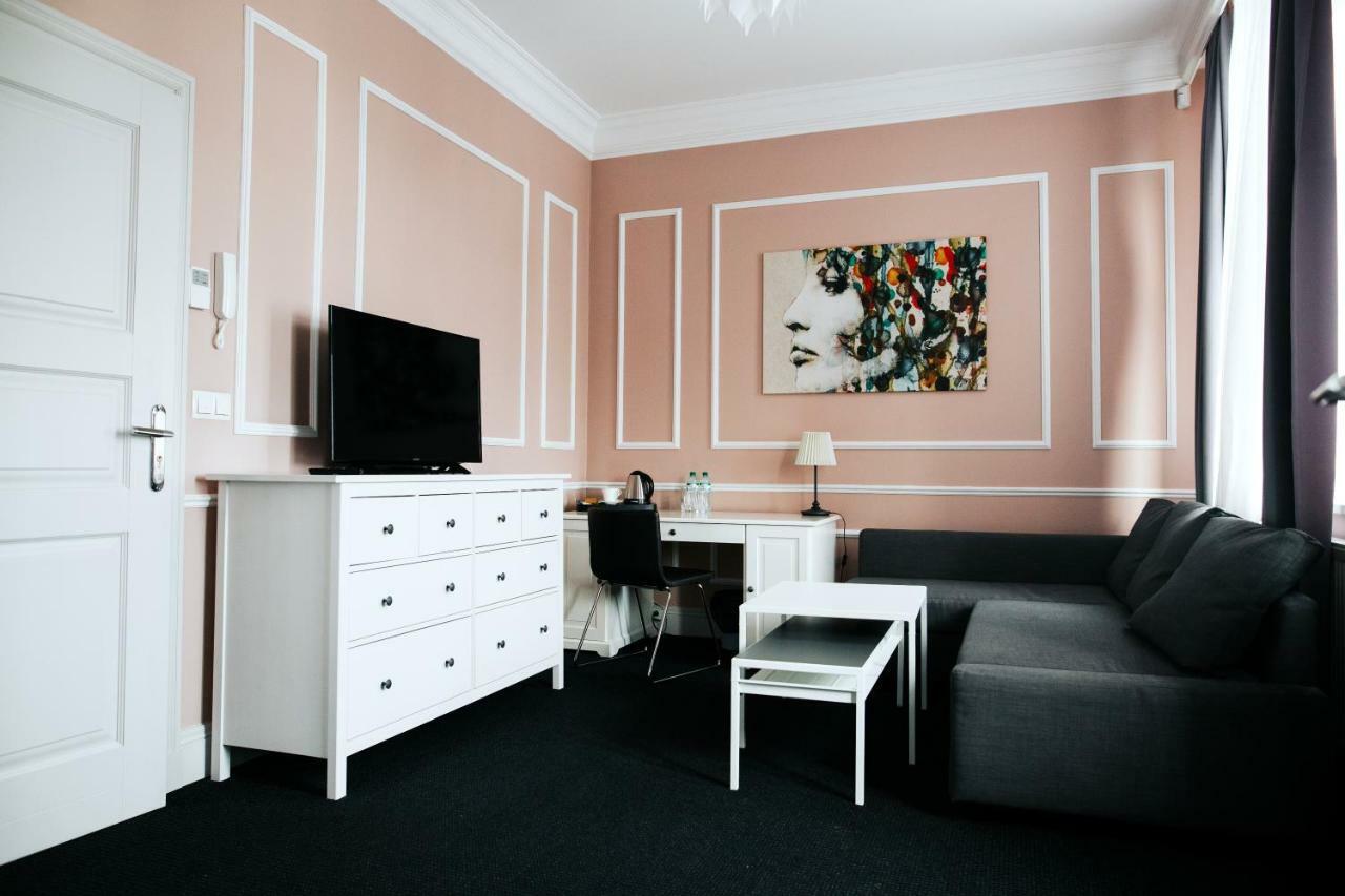 Aparthotel Platinum Apartamenty イノブロツワフ エクステリア 写真